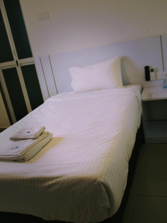 Yew Boutique Hotel Teluk Intan Ngoại thất bức ảnh
