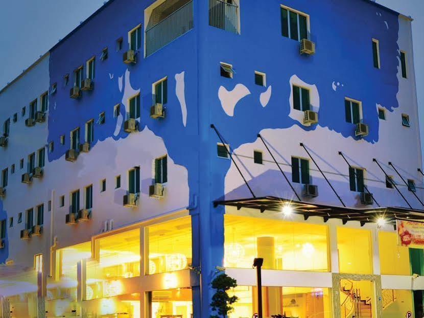 Yew Boutique Hotel Teluk Intan Ngoại thất bức ảnh