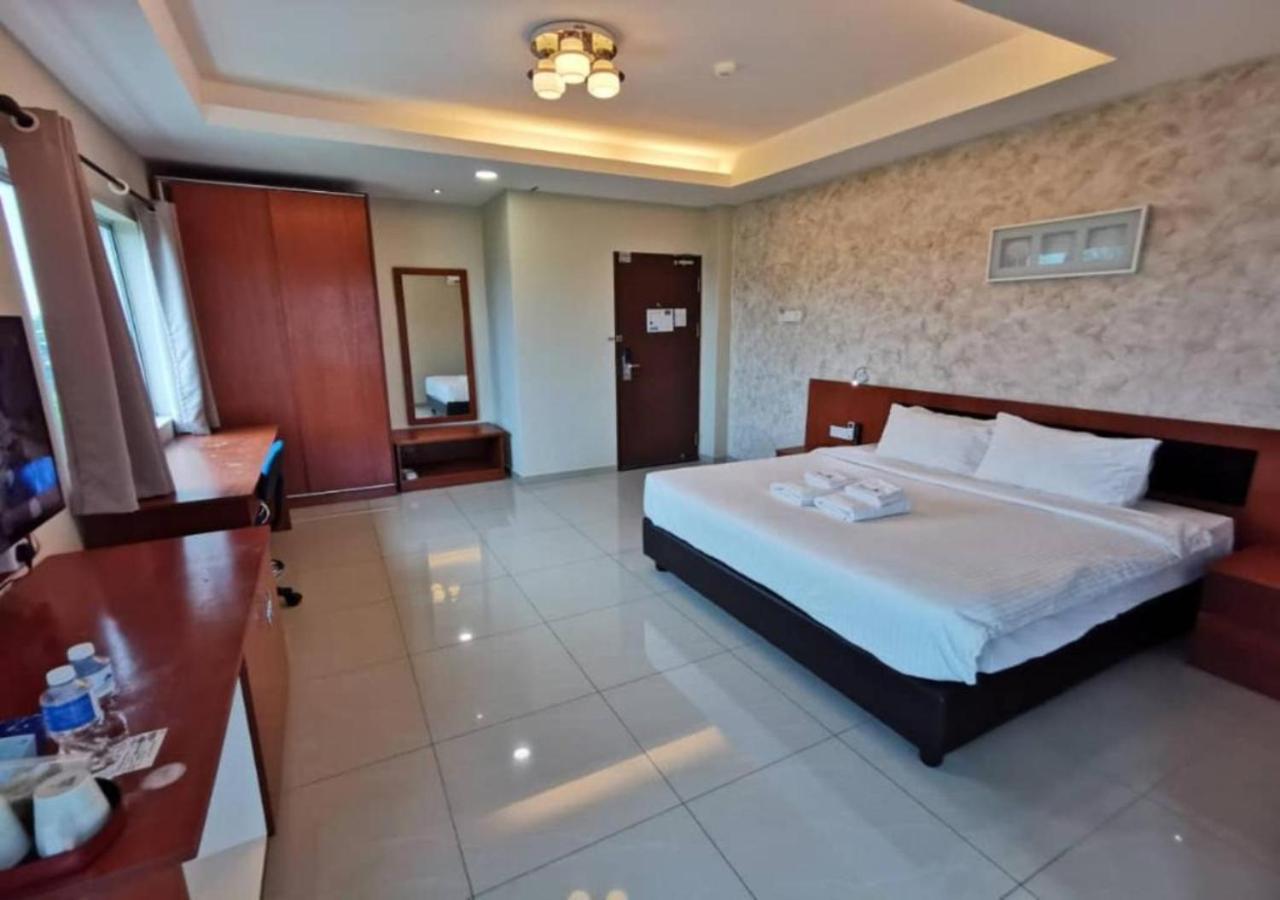 Yew Boutique Hotel Teluk Intan Ngoại thất bức ảnh