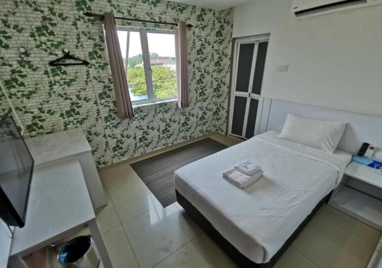 Yew Boutique Hotel Teluk Intan Ngoại thất bức ảnh